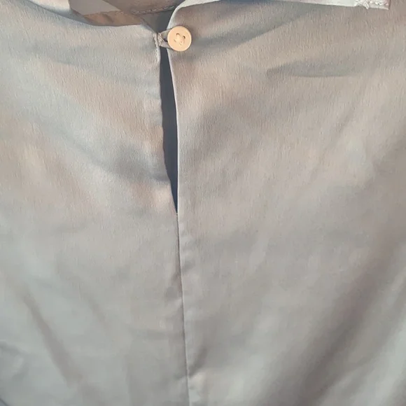 NWT Banana Republic pale blue top. Silky. - Picture 5 of 5